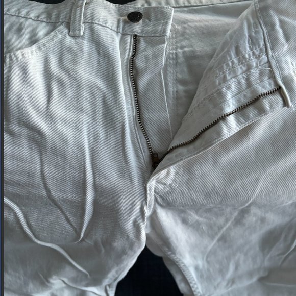 Vintage High Waist Wide Leg Levis • 28/30 - Picture 4 of 7